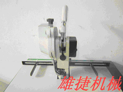 手動自動供料雞眼機